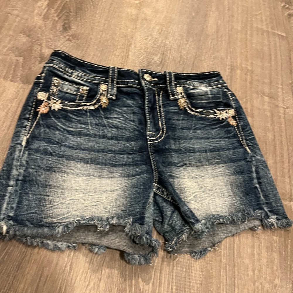 Miss Me Shorts Womens 27 Blue Curvy Short Mid Rise Rhinestones Denim